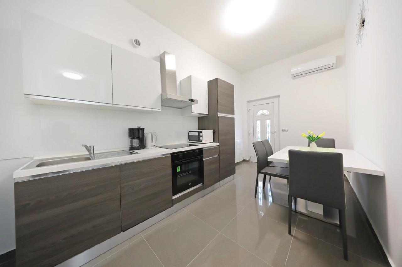 Apartmani Rudi Vir Exteriér fotografie