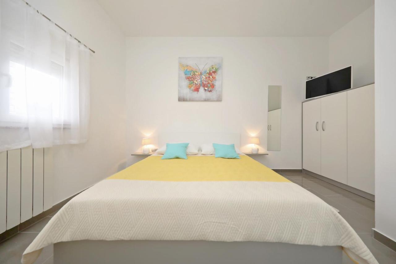 Apartmani Rudi Vir Exteriér fotografie