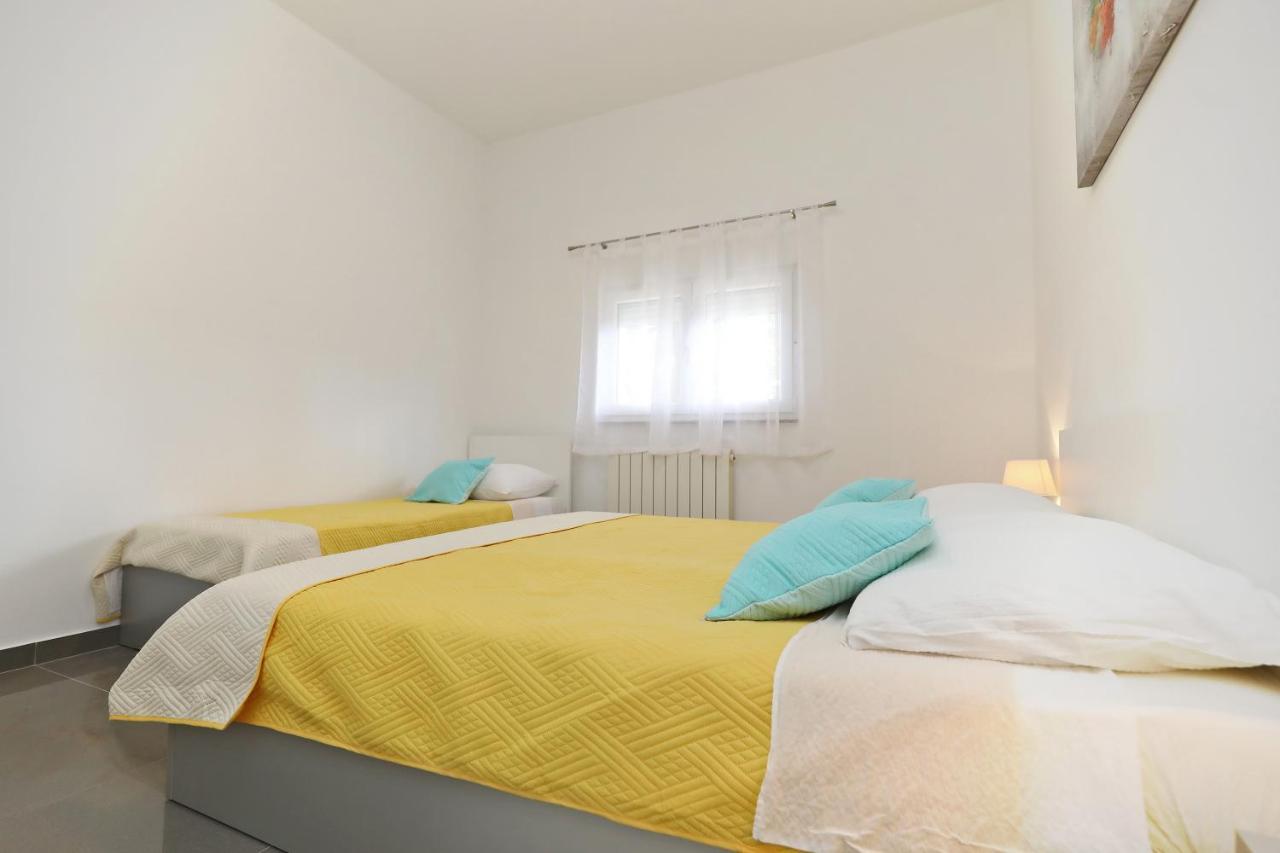 Apartmani Rudi Vir Exteriér fotografie